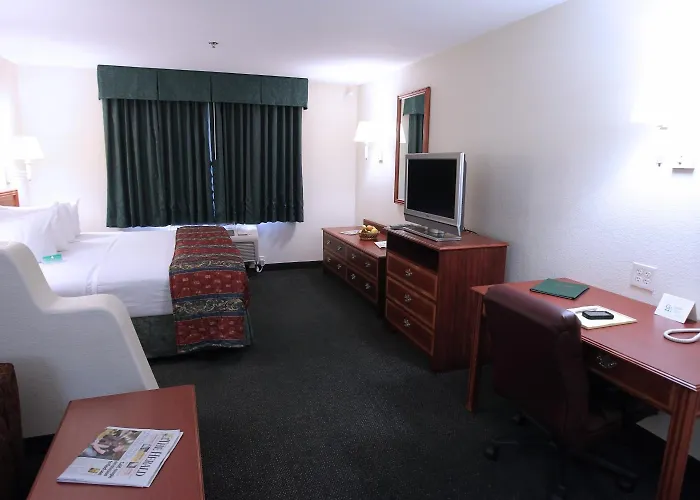 Garden Place Hotel